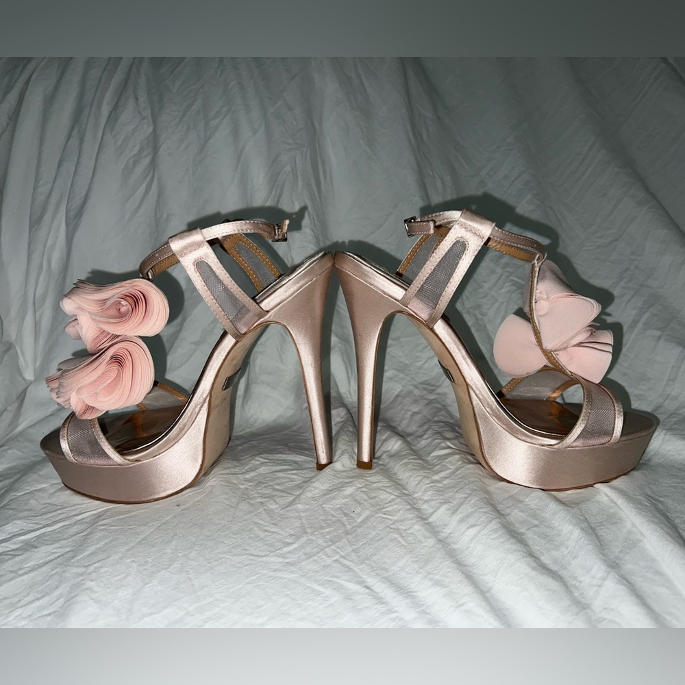 Badgley Mischka Pink Satin Heels